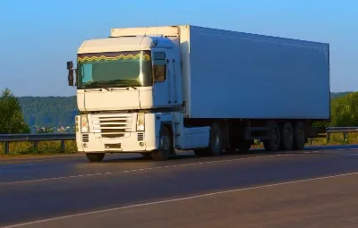 Adana ile Pazar Arası Öğrenci Eşyası Taşıma